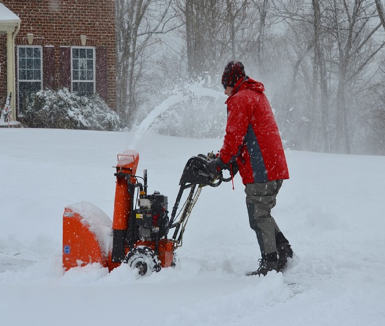Don't Blow Off Snowblower Hazards SafetyNow ILT